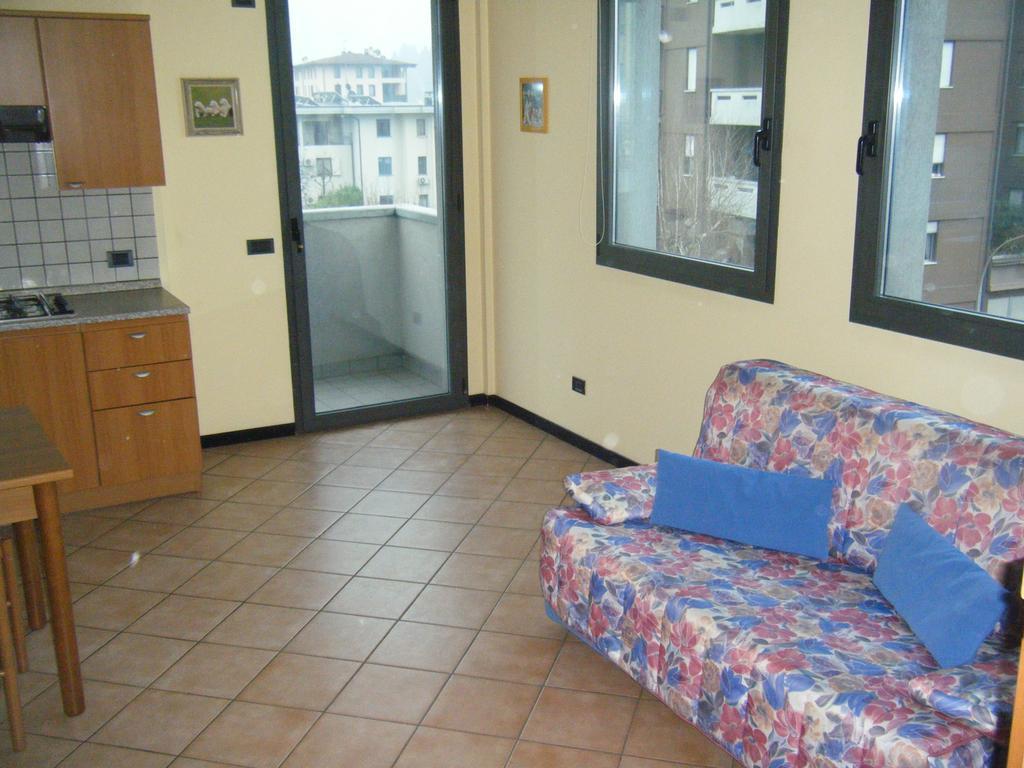 Residence Vezzoli Boario Terme Kültér fotó
